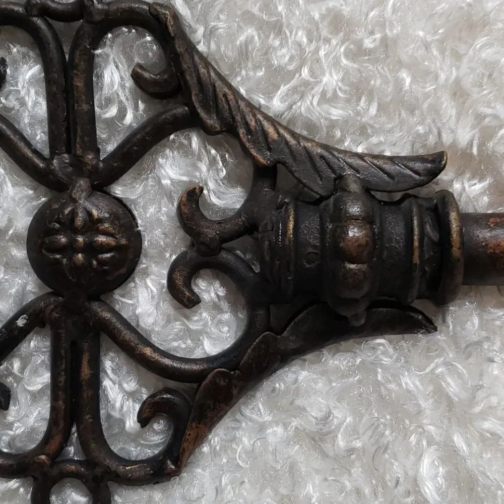 Antique Key decor bundle - Picture 7 of 8